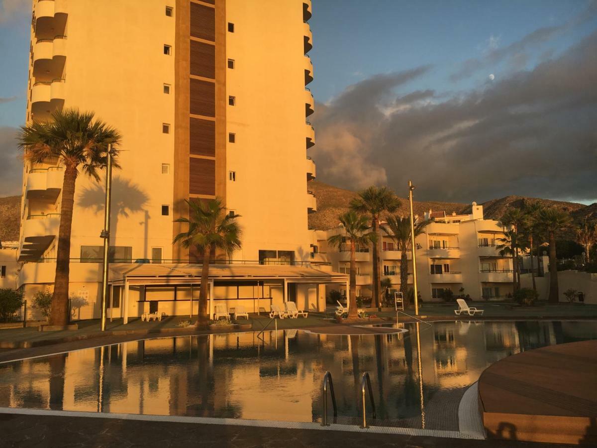 Amazing View In Los Cristianos 洛斯克里斯蒂亚诺斯 外观 照片